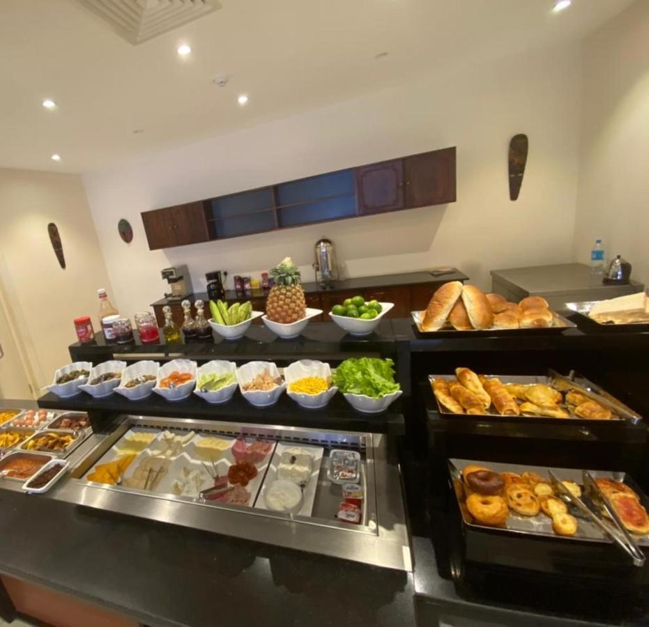 פריטאון Mamba Point Hotel מראה חיצוני תמונה