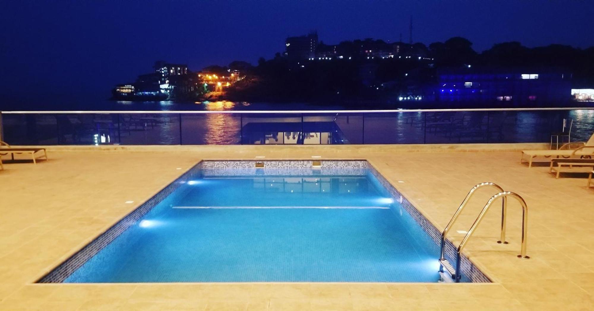 פריטאון Mamba Point Hotel מראה חיצוני תמונה