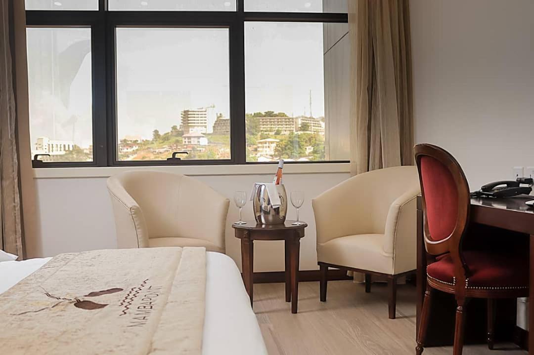 פריטאון Mamba Point Hotel מראה חיצוני תמונה